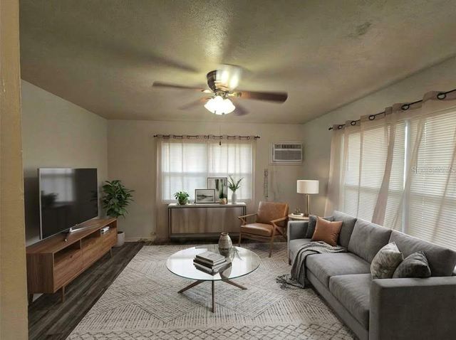 1414 E 108TH AVENUE, Tampa, FL 33612