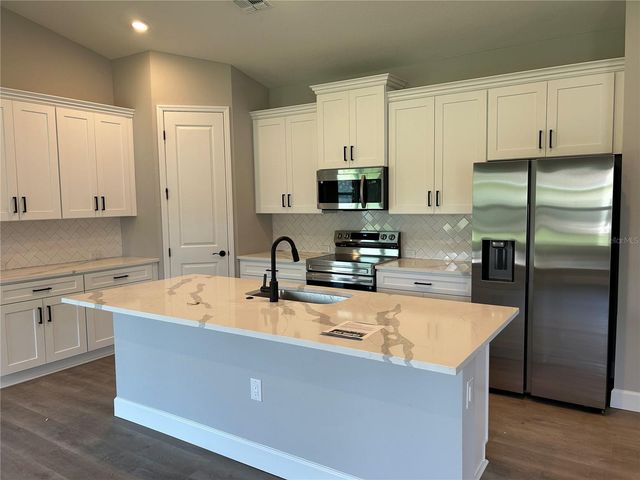 3 THUNBERGIA COURT, Homosassa, FL 34446