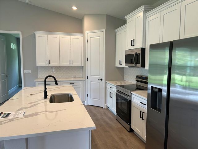 3 THUNBERGIA COURT, Homosassa, FL 34446