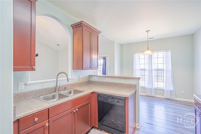 8 Saybrook Point, Savannah, GA 31419