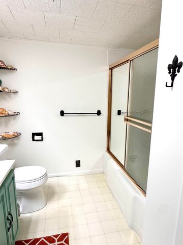 1418 Third St N, Morgan City, LA 70380