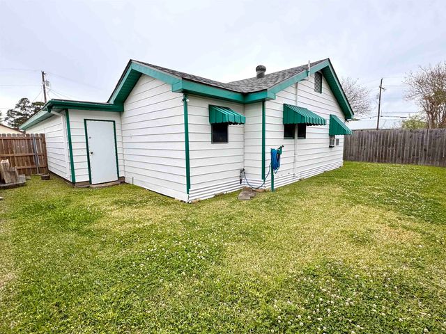 1418 Third St N, Morgan City, LA 70380