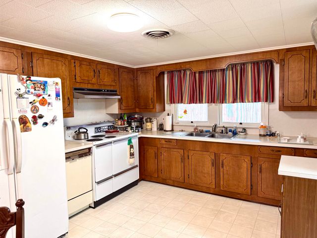 1418 Third St N, Morgan City, LA 70380