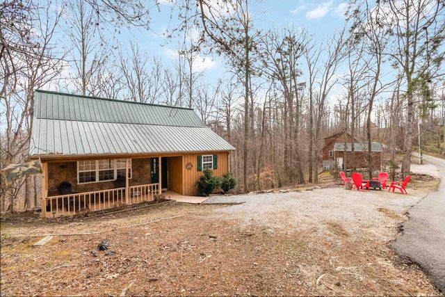 214 Enchanted Forest Way, Burnside, KY 42519