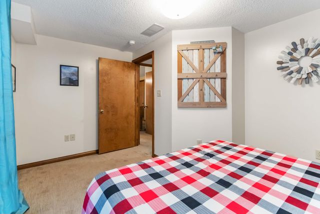 214 Enchanted Forest Way, Burnside, KY 42519