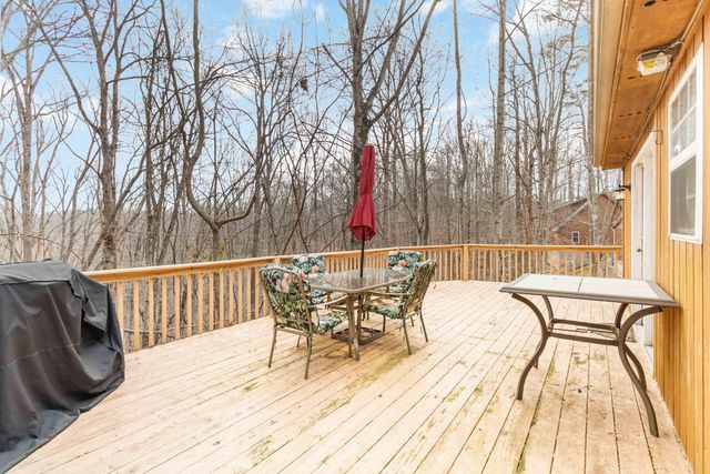 214 Enchanted Forest Way, Burnside, KY 42519