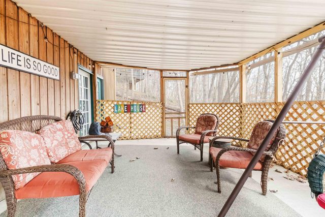 214 Enchanted Forest Way, Burnside, KY 42519