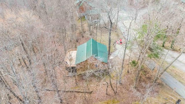214 Enchanted Forest Way, Burnside, KY 42519