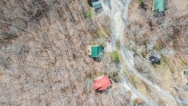 214 Enchanted Forest Way, Burnside, KY 42519