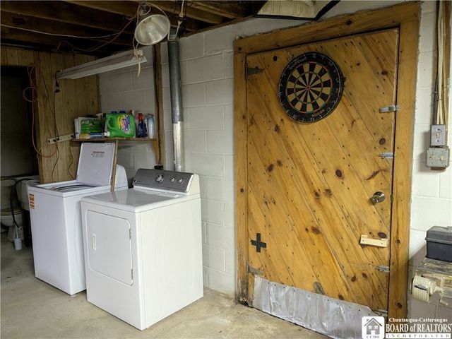 2721 Smith Hollow Road, Hinsdale, NY 14760