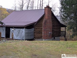 2721 Smith Hollow Road, Hinsdale, NY 14760