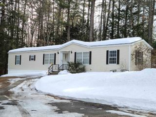 7 Bayberry Lane, Wolfeboro, NH 03894