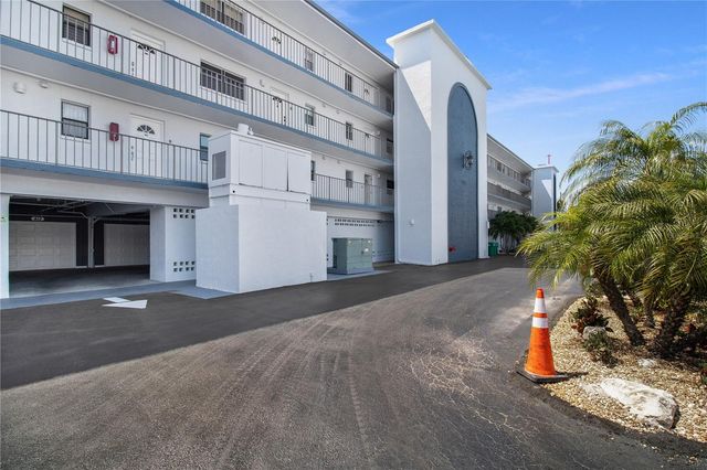 14001 GULF BOULEVARD 207, Madeira Beach, FL 33708