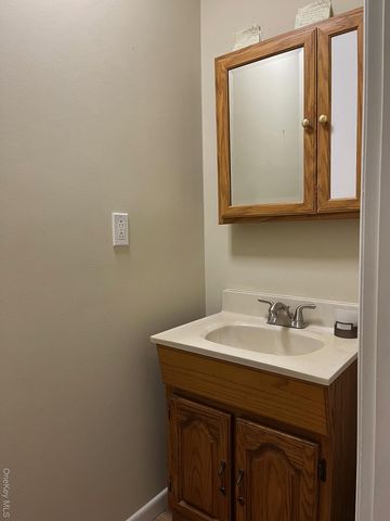 46 Homestead Village Drive, Warwick, NY 10990