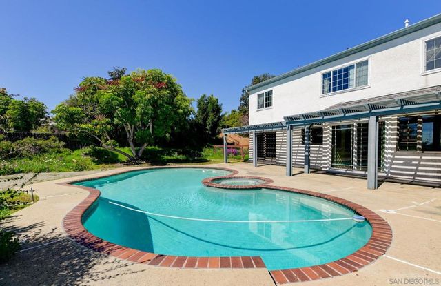 10007 Resmar Pl, La Mesa, CA 91941