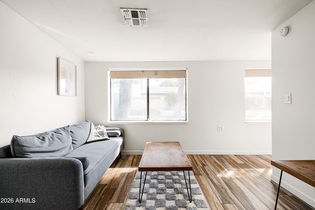 1118 E COLTER Street, Phoenix, AZ 85014