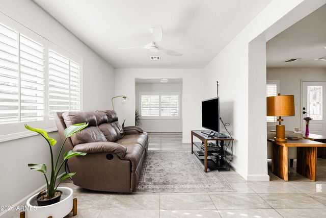 1118 E COLTER Street, Phoenix, AZ 85014