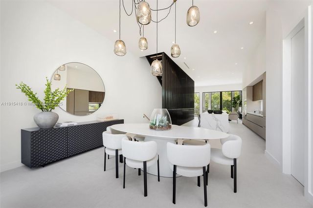 86 SW 28th Rd 7, Miami, FL 33129