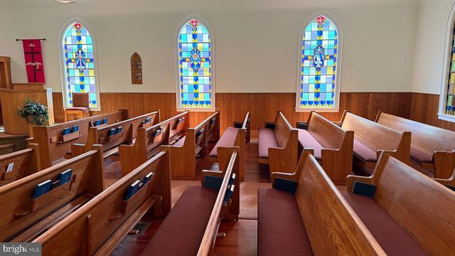 1142 APPLE RD, Quakertown, PA 18951