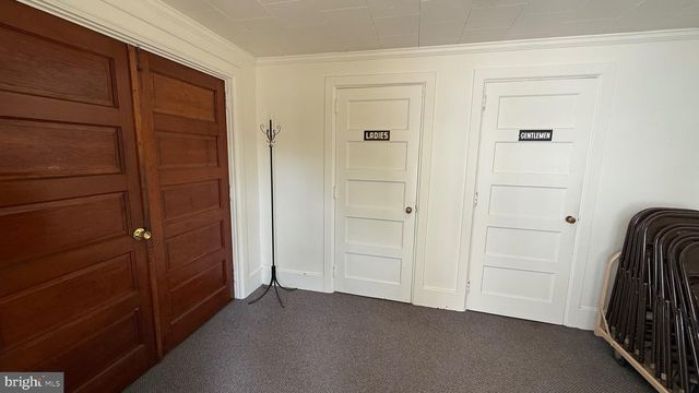 1142 APPLE RD, Quakertown, PA 18951