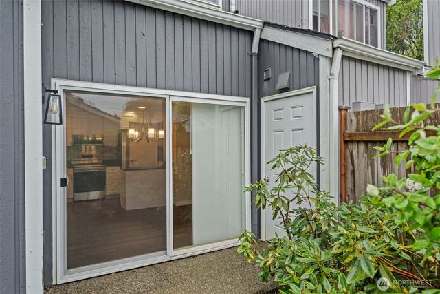 2321 SE 8th Drive, Renton, WA 98055