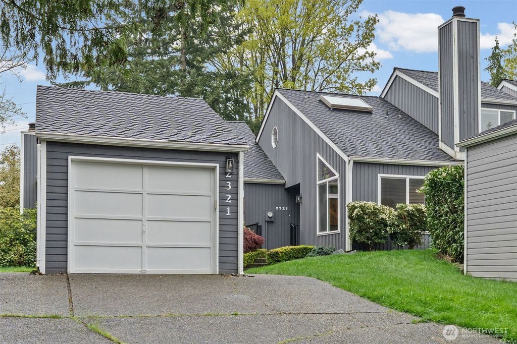 2321 SE 8th Drive, Renton, WA 98055