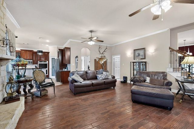 4425 Don Drive, Mansfield, TX 76063