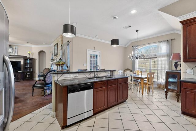 4425 Don Drive, Mansfield, TX 76063