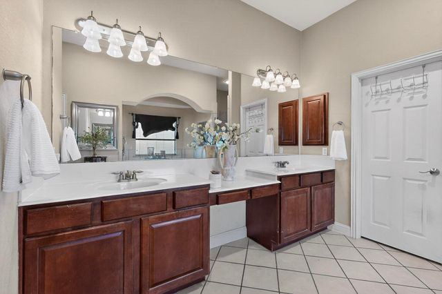 4425 Don Drive, Mansfield, TX 76063