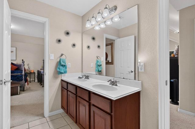 4425 Don Drive, Mansfield, TX 76063