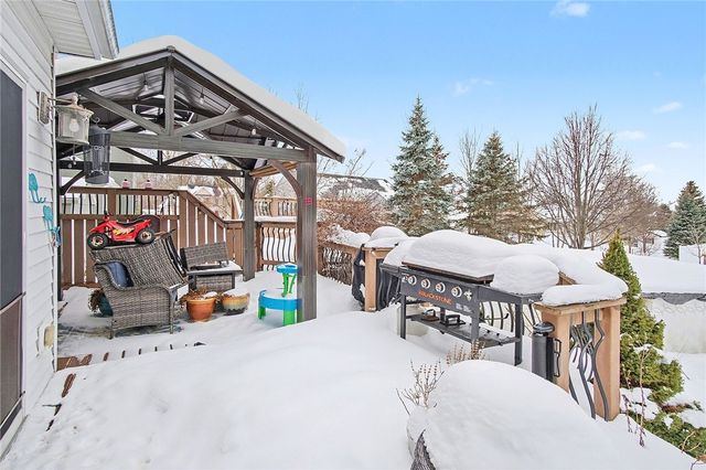 3 Nightfrost Lane, Henrietta, NY 14467