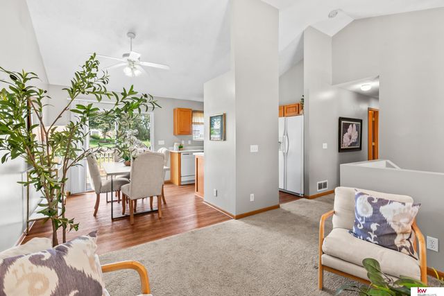 16502 Burdette Street, Omaha, NE 68116