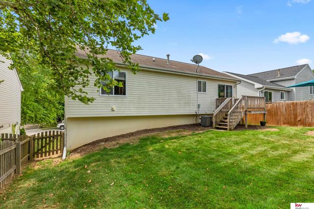 16502 Burdette Street, Omaha, NE 68116
