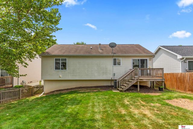 16502 Burdette Street, Omaha, NE 68116