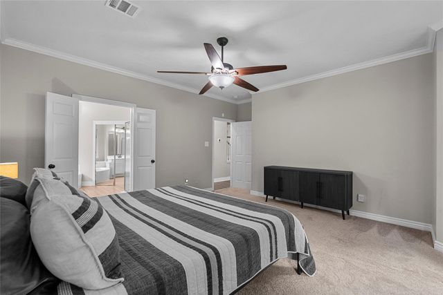 2111 Village Dale Avenue, Houston, TX 77059