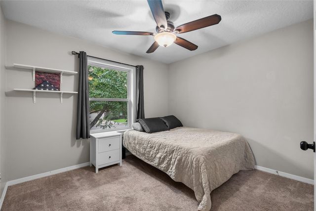 2111 Village Dale Avenue, Houston, TX 77059