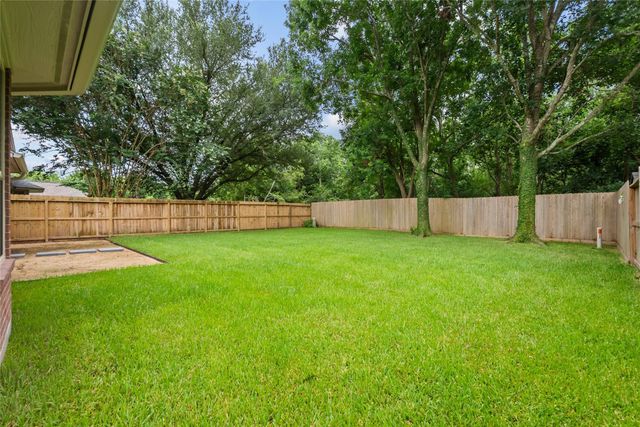 2111 Village Dale Avenue, Houston, TX 77059