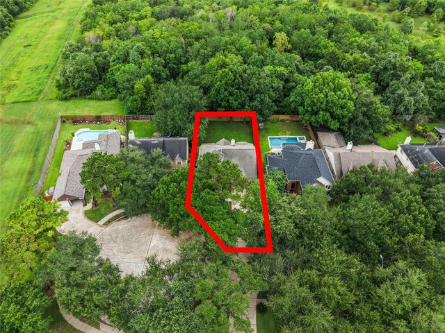 2111 Village Dale Avenue, Houston, TX 77059