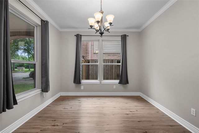 2111 Village Dale Avenue, Houston, TX 77059