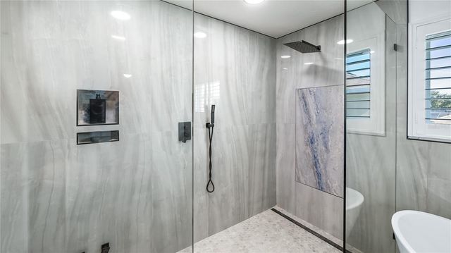 736 LAKE DOUGLAS DRIVE, Groveland, FL 34736