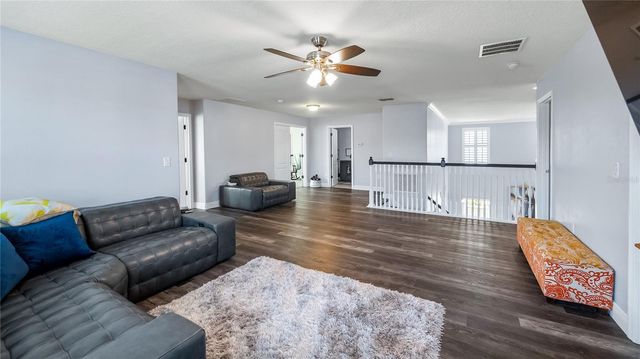 736 LAKE DOUGLAS DRIVE, Groveland, FL 34736