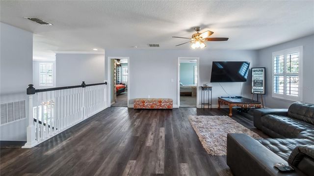 736 LAKE DOUGLAS DRIVE, Groveland, FL 34736