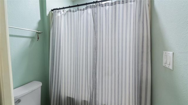 736 LAKE DOUGLAS DRIVE, Groveland, FL 34736