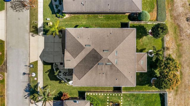 736 LAKE DOUGLAS DRIVE, Groveland, FL 34736