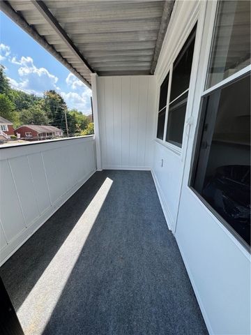 428 Parker St, Shaler, PA 15209