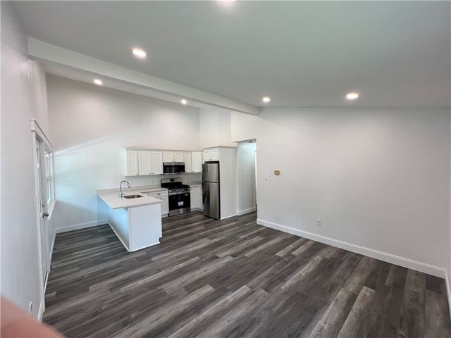 428 Parker St, Shaler, PA 15209