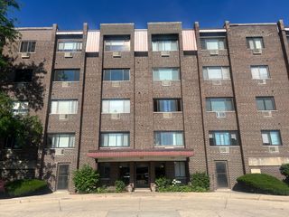4623 N Chester Avenue 110, Chicago, IL 60656