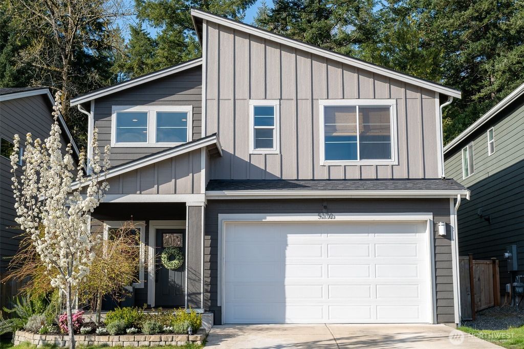 5170 Sophie Street, Bremerton, WA 98312
