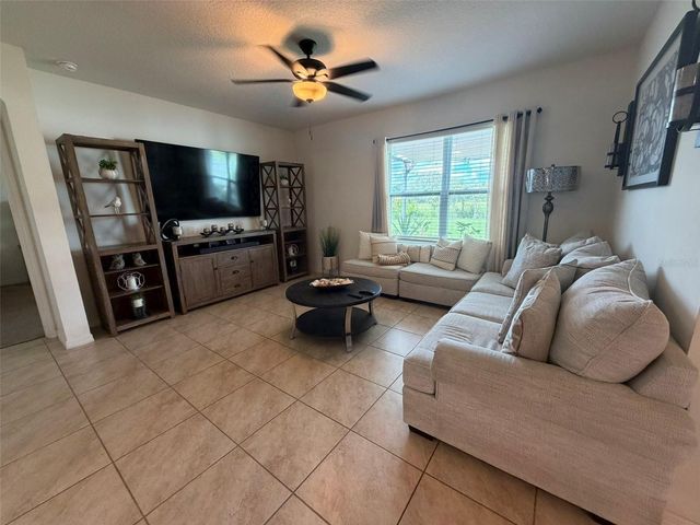 5606 WESTERN SUN DRIVE, St Cloud, FL 34771