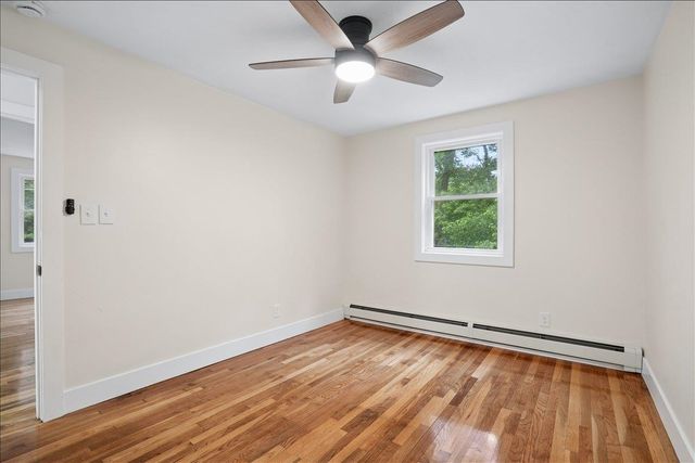 6 Horseshoe Lane, Londonderry, NH 03053